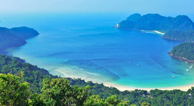 Doors open: Travelling to Beachy Mergui Archipelago Myanmar?