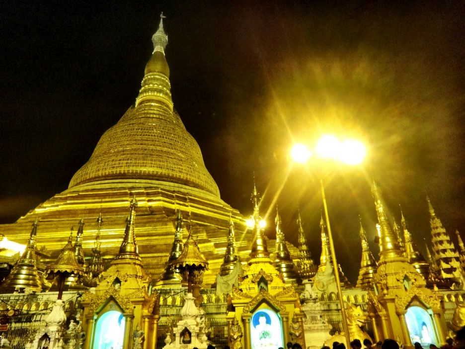 Shwedagon Pagoda Night Myanmar Yangoon