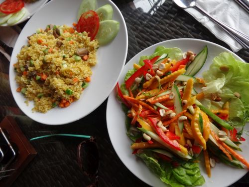 Fried Rice and Mango Salad, Vietnam Style Food