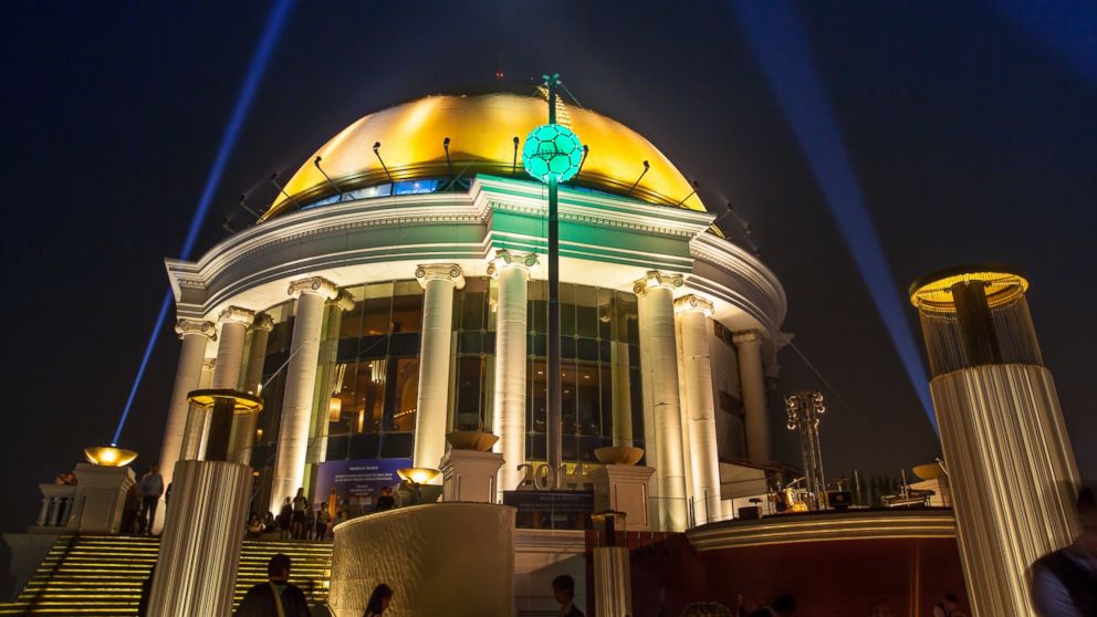 Thailand biggest New Year's Eve Ball Drop